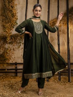 Embroidered Silk Blend Anarkali Kurta Pant With Dupatta Set