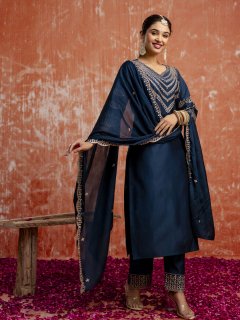 Ethnic Motifs Embroidered Straight Kurta with Trousers & Dupatta