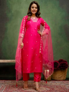 Pink Women Kurta Sets With Dupatta Straight Suits