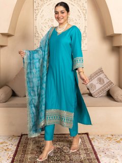 Rama Kurta and Pant Dupatta Sets Silk Blend Fabrics with Embroidery