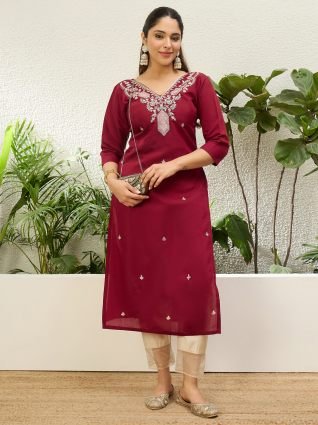 Cherry red Women Embroidered Silk Blend Straight Kurta