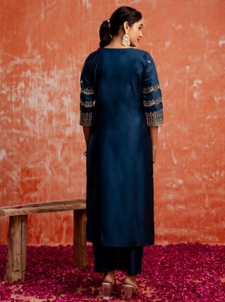 Teal Ethnic Motifs Embroidered Straight Kurta with Trousers   Dupatta