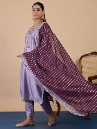 Women s Lavender Festive Embroidered Yoke Straight Kurta Pant Set
