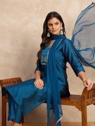 Women s Silk Blend Embroidery Kurta Pant Set with Dupatta