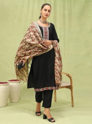 Women   s Viscose Roman Silk Embroidery Straight Kurta Pant with Dupatta Set