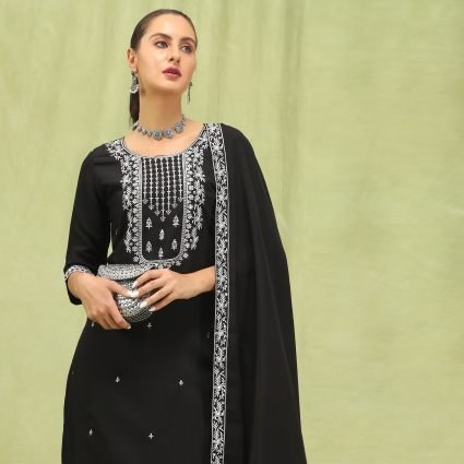 Women   s Viscose Roman Silk Embroidery Straight Kurta Pant with Dupatta Set